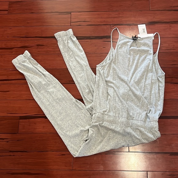 ✨ NWT Bobi Los Angeles | Surplice Jumpsuit - Picture 5 of 7